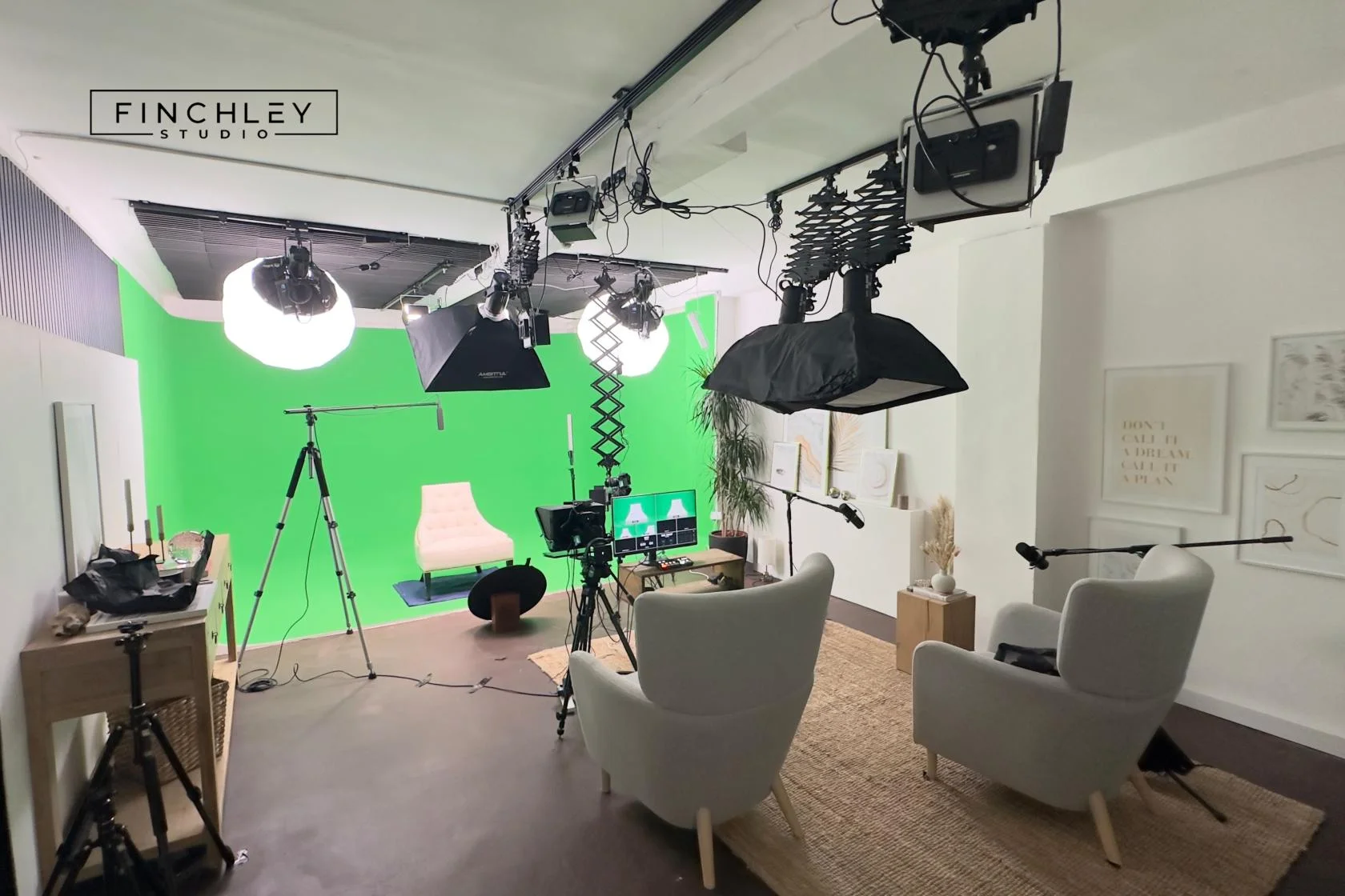 Finchley Podcast Studio